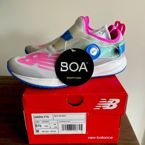 Girls size 5 1/2 boa New balance sneakers. Brand new with tag and box.